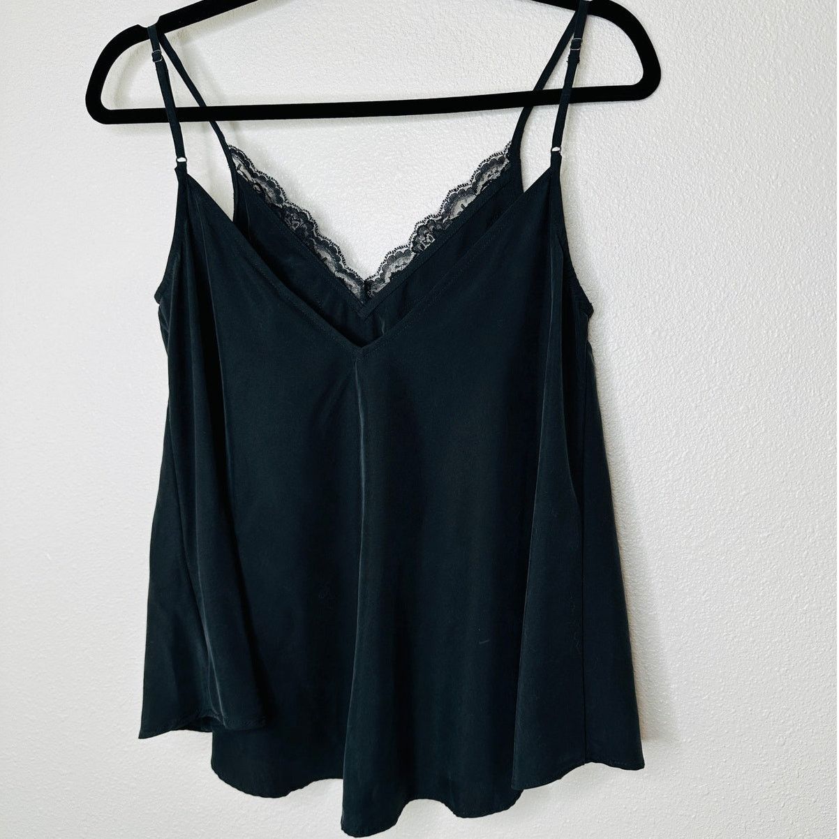 Zara NWT Zara TRF Collection Black Lace Trim Flowy Cami Top XS Size XS / US 0-2 / IT 36-38 - 4 Thumbnail