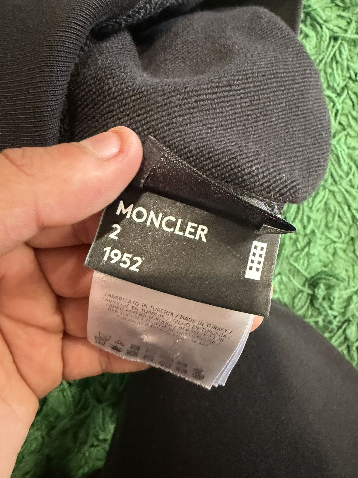 Moncler Moncler Zip Up Size US L / EU 52-54 / 3 - 8 Thumbnail