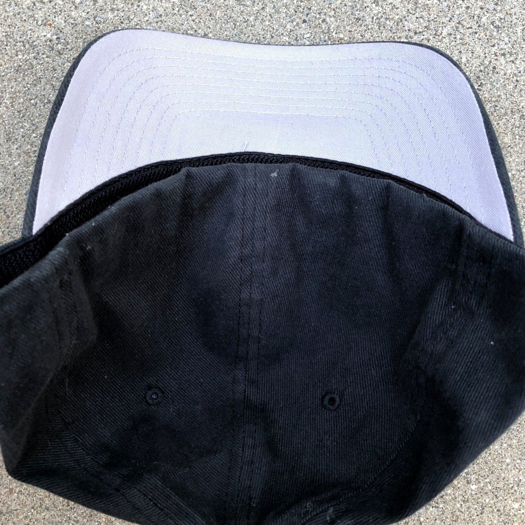 Vintage YUPOONG LS Logo Fitted Hat Men's L/XL Black Embroidered Cap Flex Fit Size ONE SIZE - 4 Thumbnail