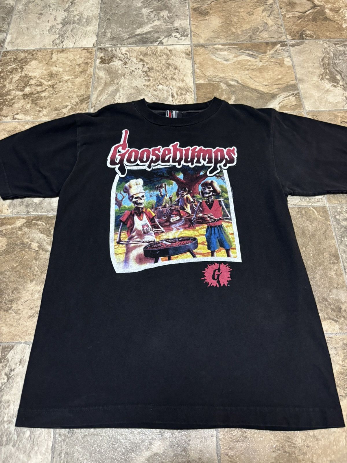 Giant Vintage Goosebumps Short Sleeve T Shirt Size US M / EU 48-50 / 2 - 5 Thumbnail