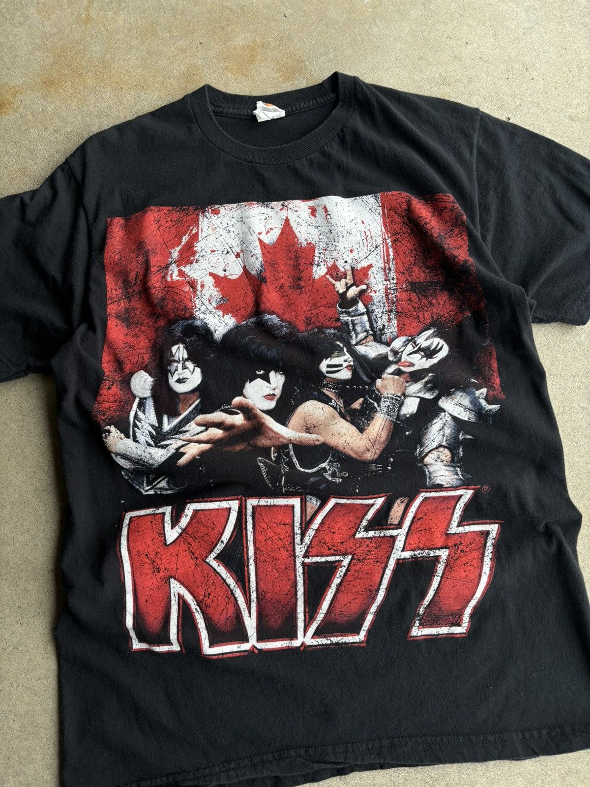 Band Tees × Vintage Crazy Vintage Kiss Canada Tour 2013 Faded Black Boxy Tee Size US L / EU 52-54 / 3 - 3 Thumbnail