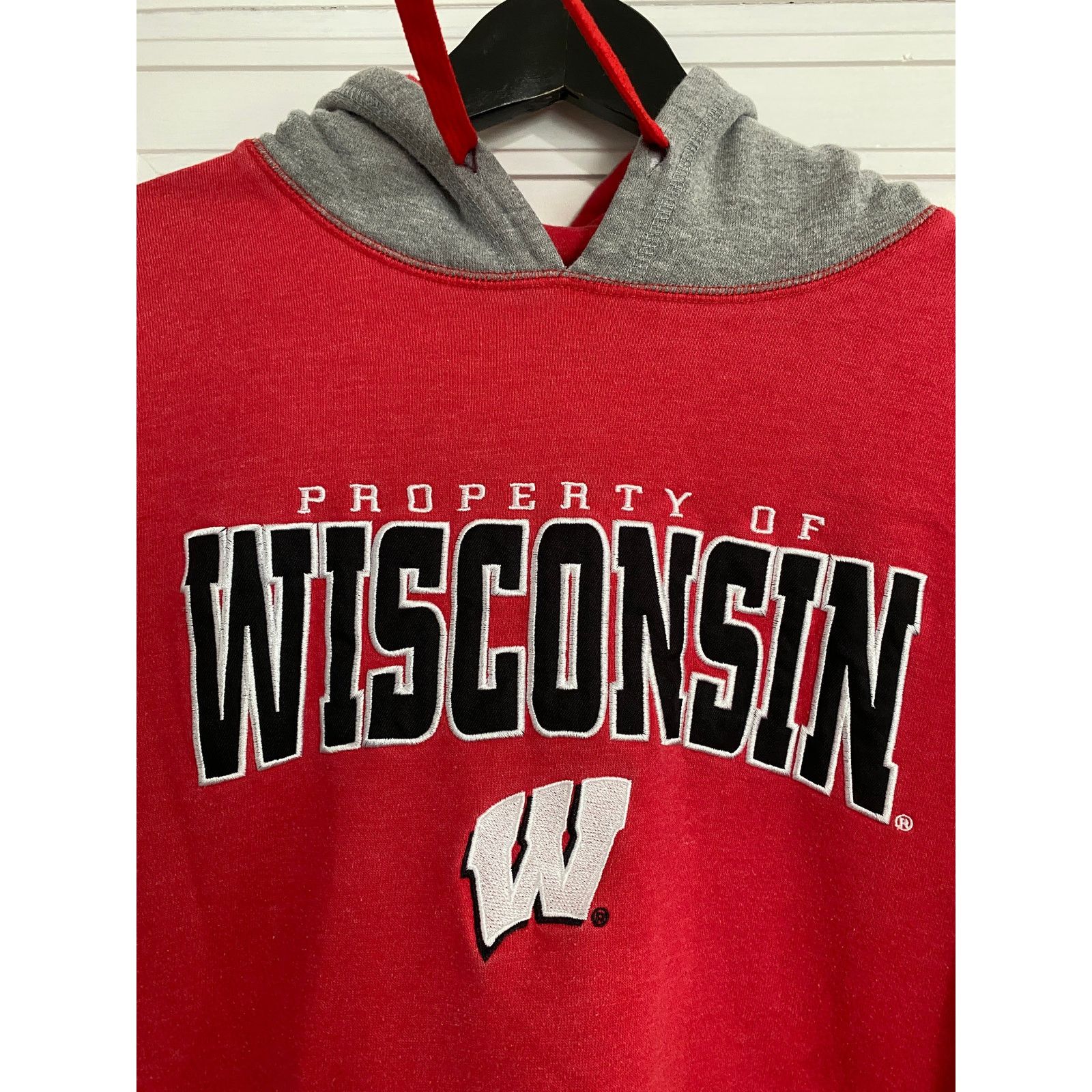 NCAA Wisconsin Badgers Stitched Hoodie Sweatshirt Size Large Size US L / EU 52-54 / 3 - 2 Thumbnail