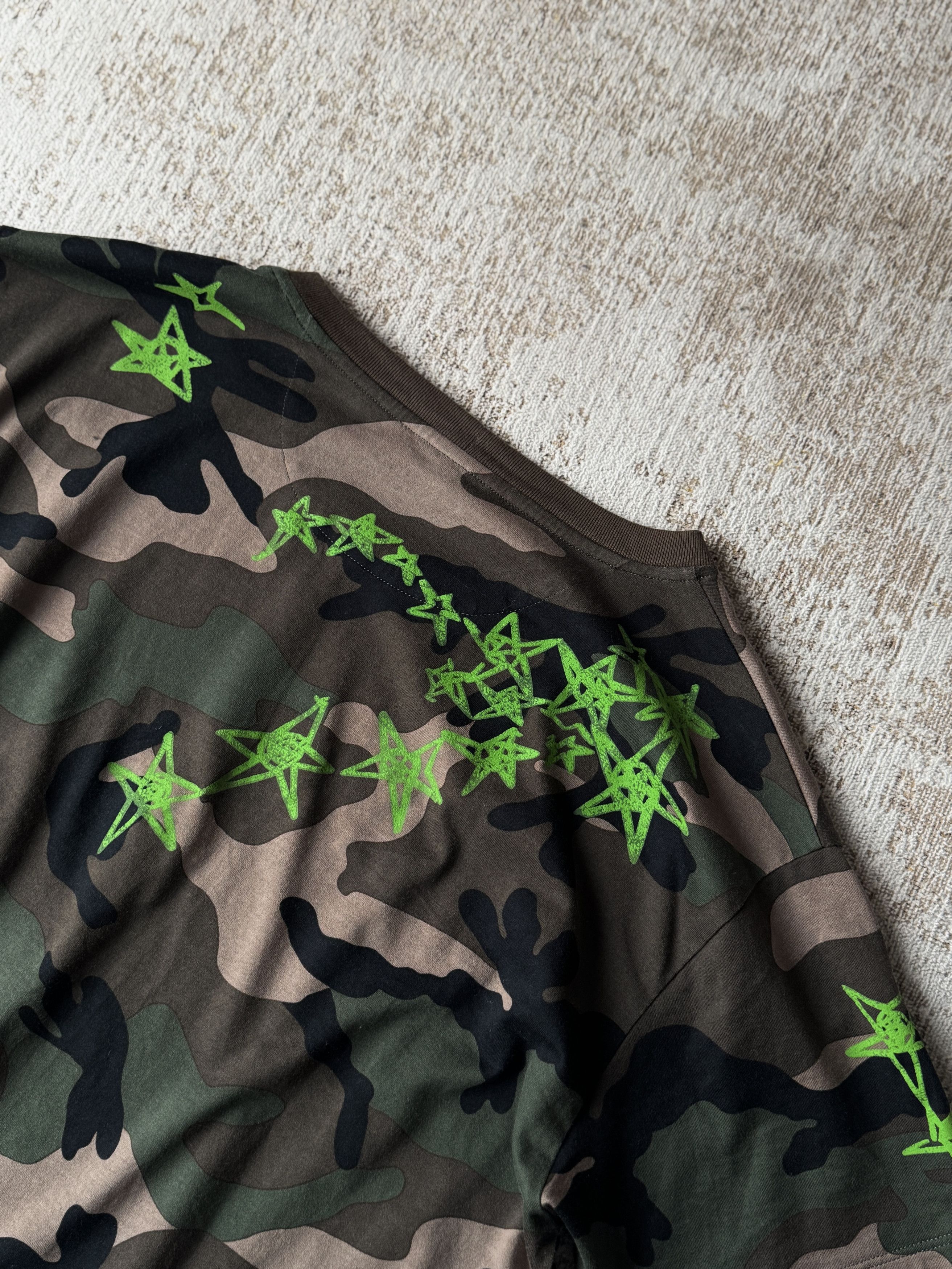 Valentino Valentino Camo tee Size US M / EU 48-50 / 2 - 3 Thumbnail