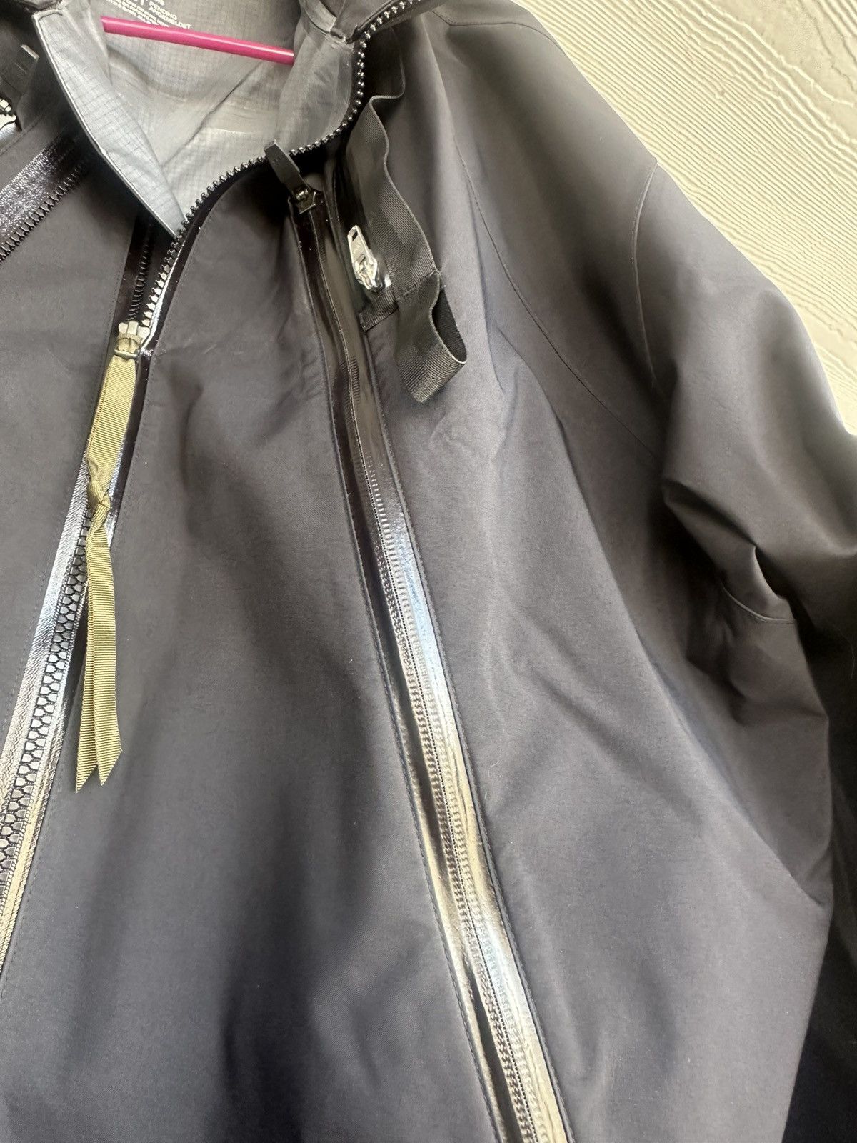 Acronym J127-GT Size US M / EU 48-50 / 2 - 7 Thumbnail