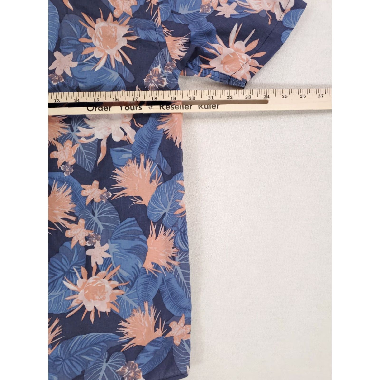 Patagonia Patagonia Camp Shirt Blue Pink Floral Short Sleeve Mens S Hawaiian Button-Up Shirt Size US S / EU 44-46 / 1 - 7 Thumbnail
