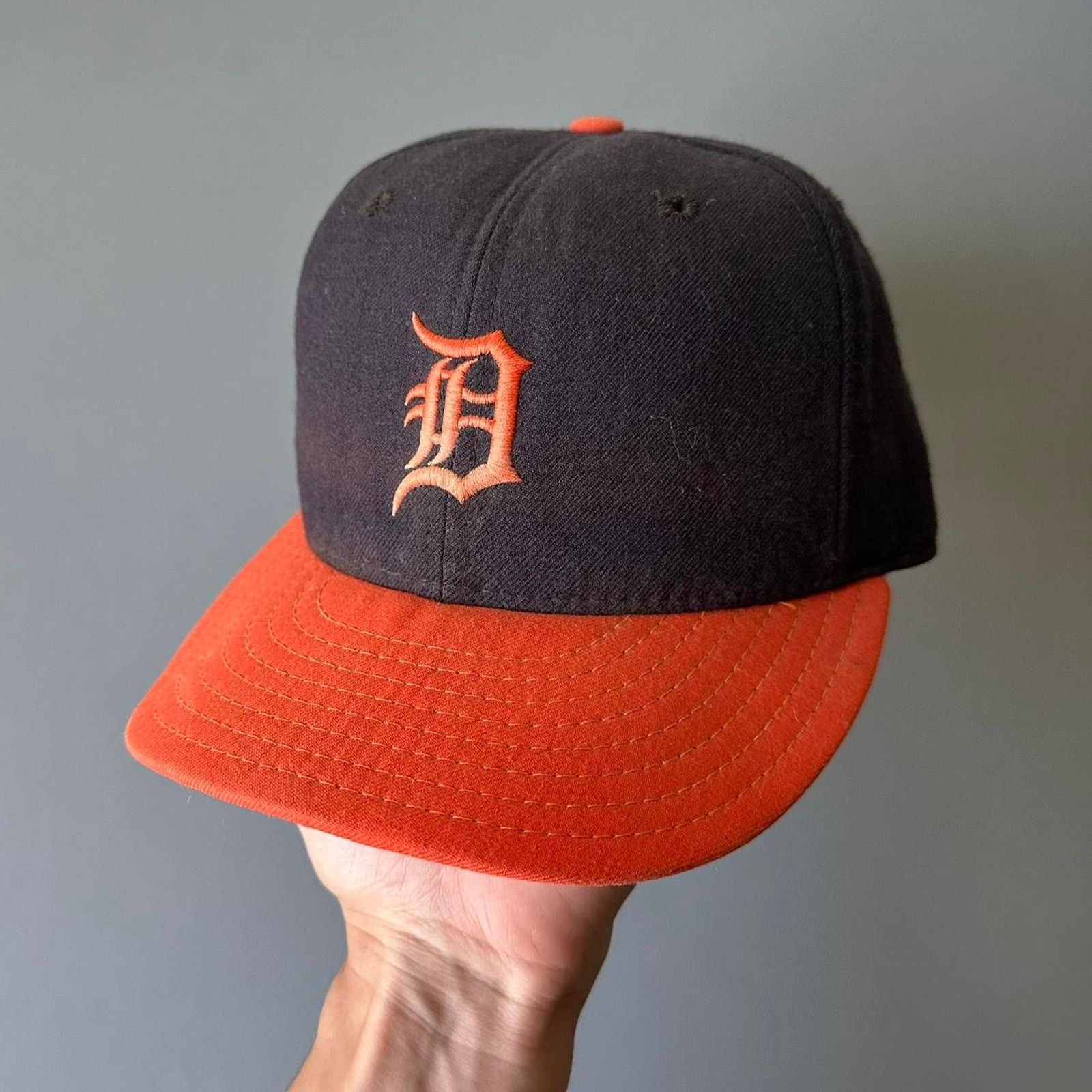 New Era Vintage 90s MLB Detroit Tigers New Era Fitted Baseball Cap Size ONE SIZE - 3 Thumbnail