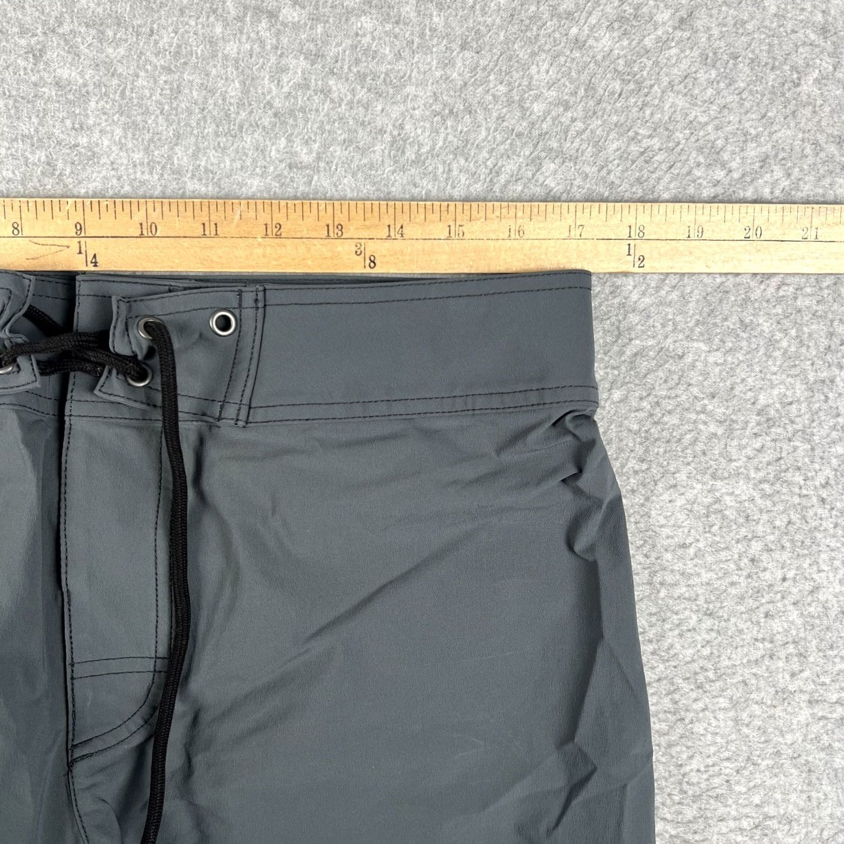James Perse James Perse Board Shorts Mens Grey Stretch Drawstring Swim Hybrid 32 Size US 32 / EU 48 - 5 Thumbnail