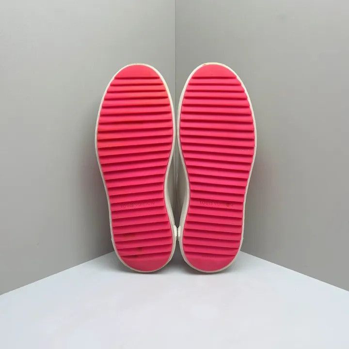 Louis Vuitton Louis Vuitton Time Out Leather Sneakers in White/Pink -2508 Size US 6 / IT 36 - 4 Thumbnail