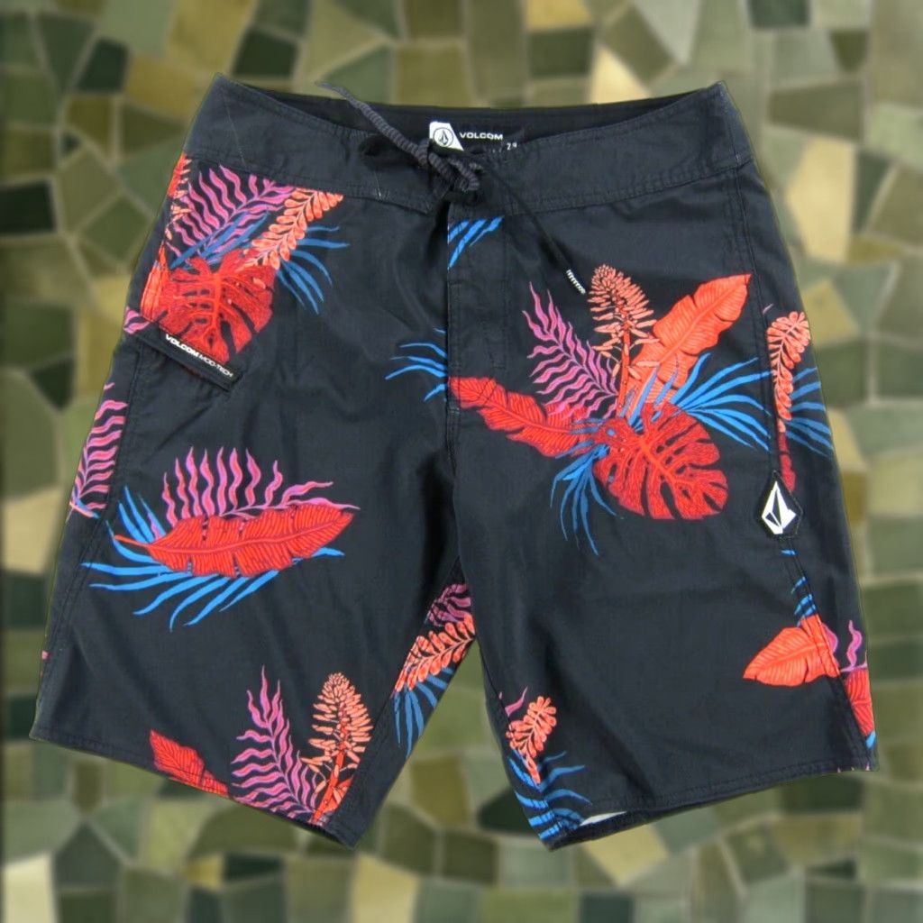 Volcom VINTAGE Volcom Mod-Tech Black Red Blue Stretch Pocket Swim Surf Beach Board Short 29 Size US 29 - 1 Thumbnail