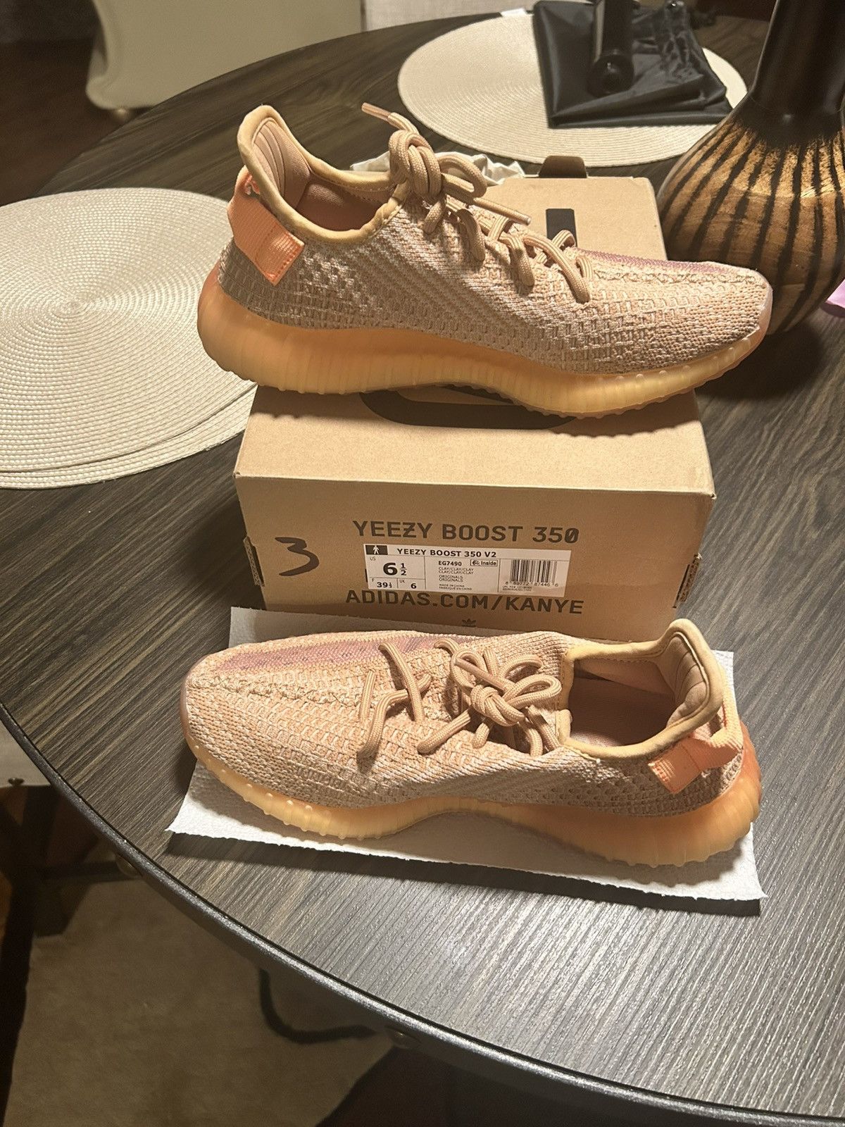 Yeezy Yeezy Boost 350 V2 Clay Originals Size US 6.5 / EU 39-40 - 2 Thumbnail