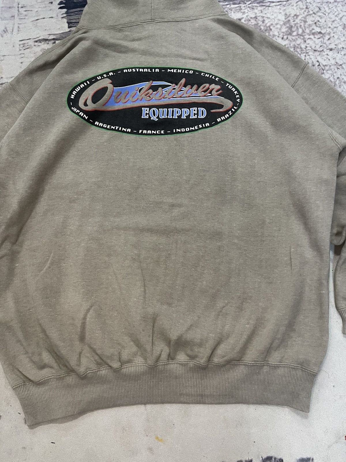 Quiksilver 90s QUICKSILVER EQUIPMENT PULLOVER HOODIE SUN FADED Size US XL / EU 56 / 4 - 6 Thumbnail