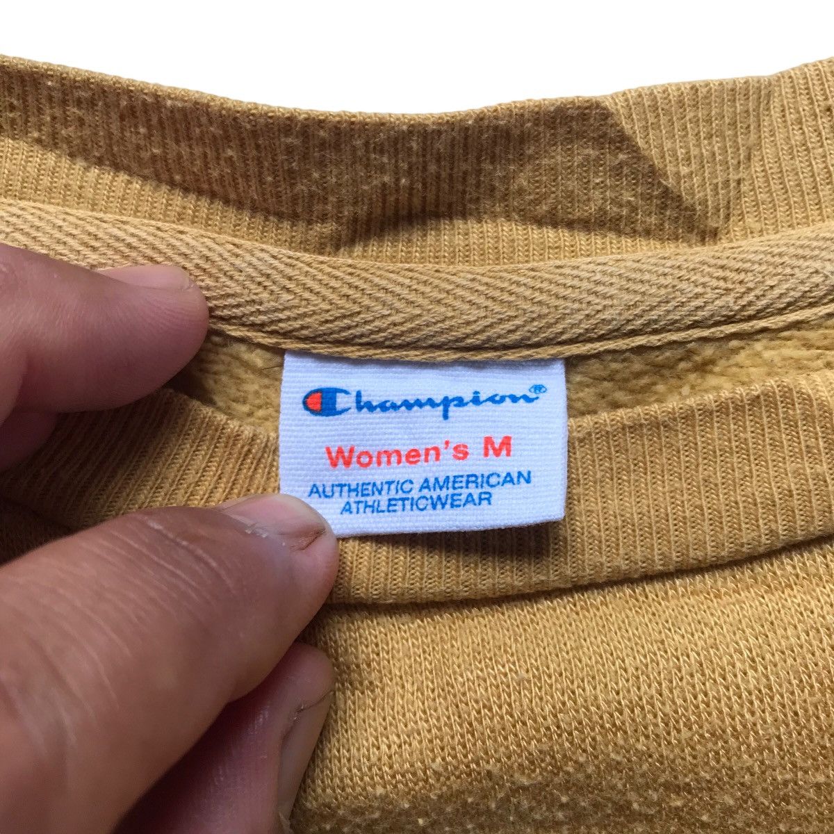 Champion Vintage Champion Spellout Crewneck cropped Size M / US 6-8 / IT 42-44 - 5 Thumbnail