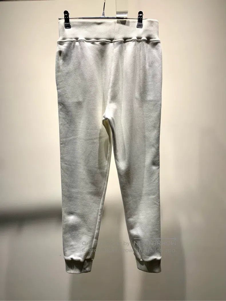 Fendi Fendi Side Logo Striped White Casual Sport Pants Size 26" / US 2 / IT 38 - 2 Thumbnail
