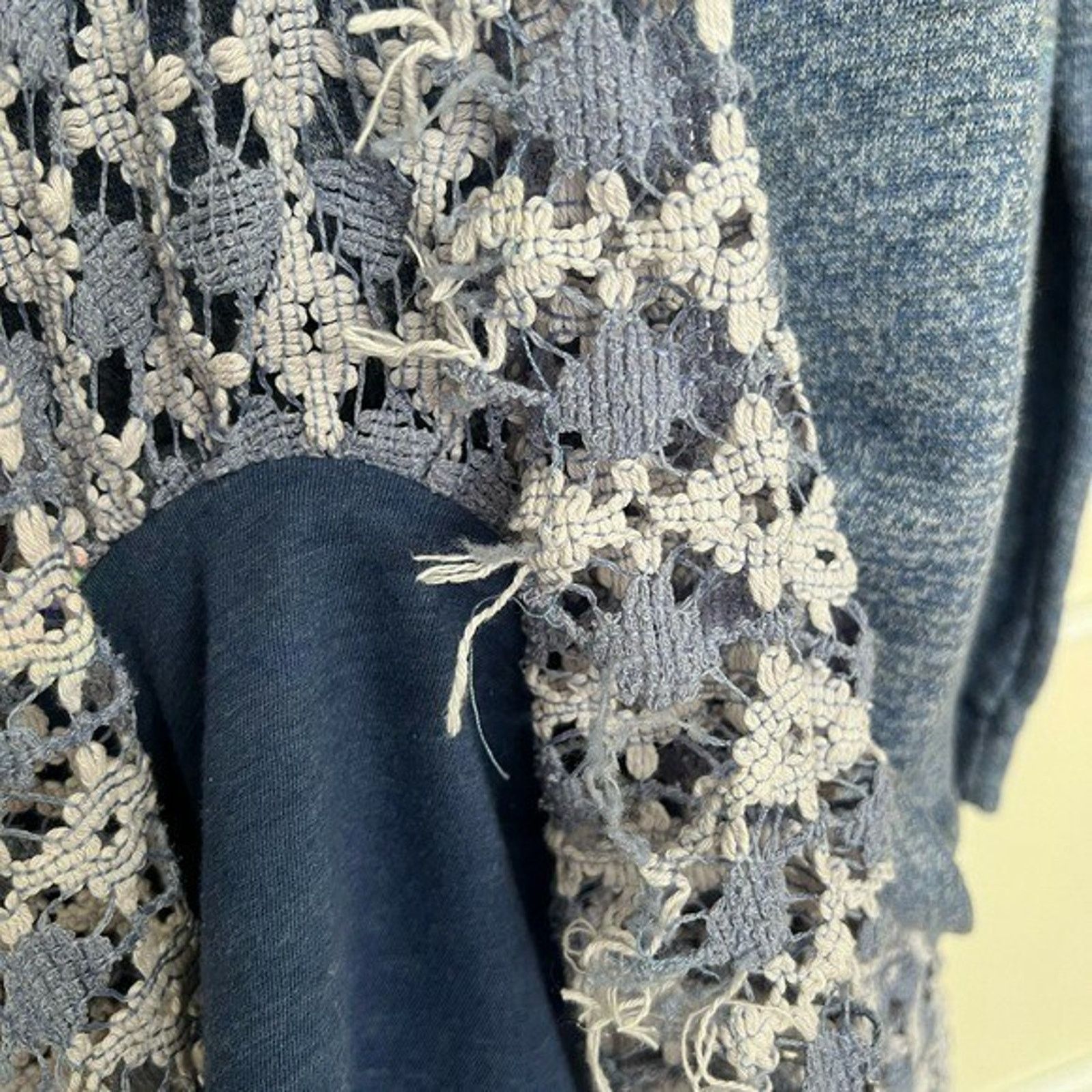 Free People Free People Shirt Size M/L Blue & Long Sleeve A003087 Size L / US 10 / IT 46 - 5 Thumbnail