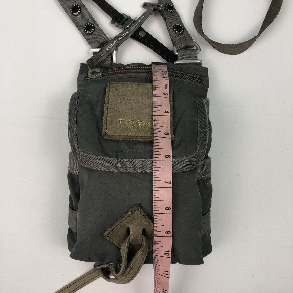 Japanese Brand + TOUGH PRODUCT SLING BAG MILITARY Size ONE SIZE - 16 Thumbnail