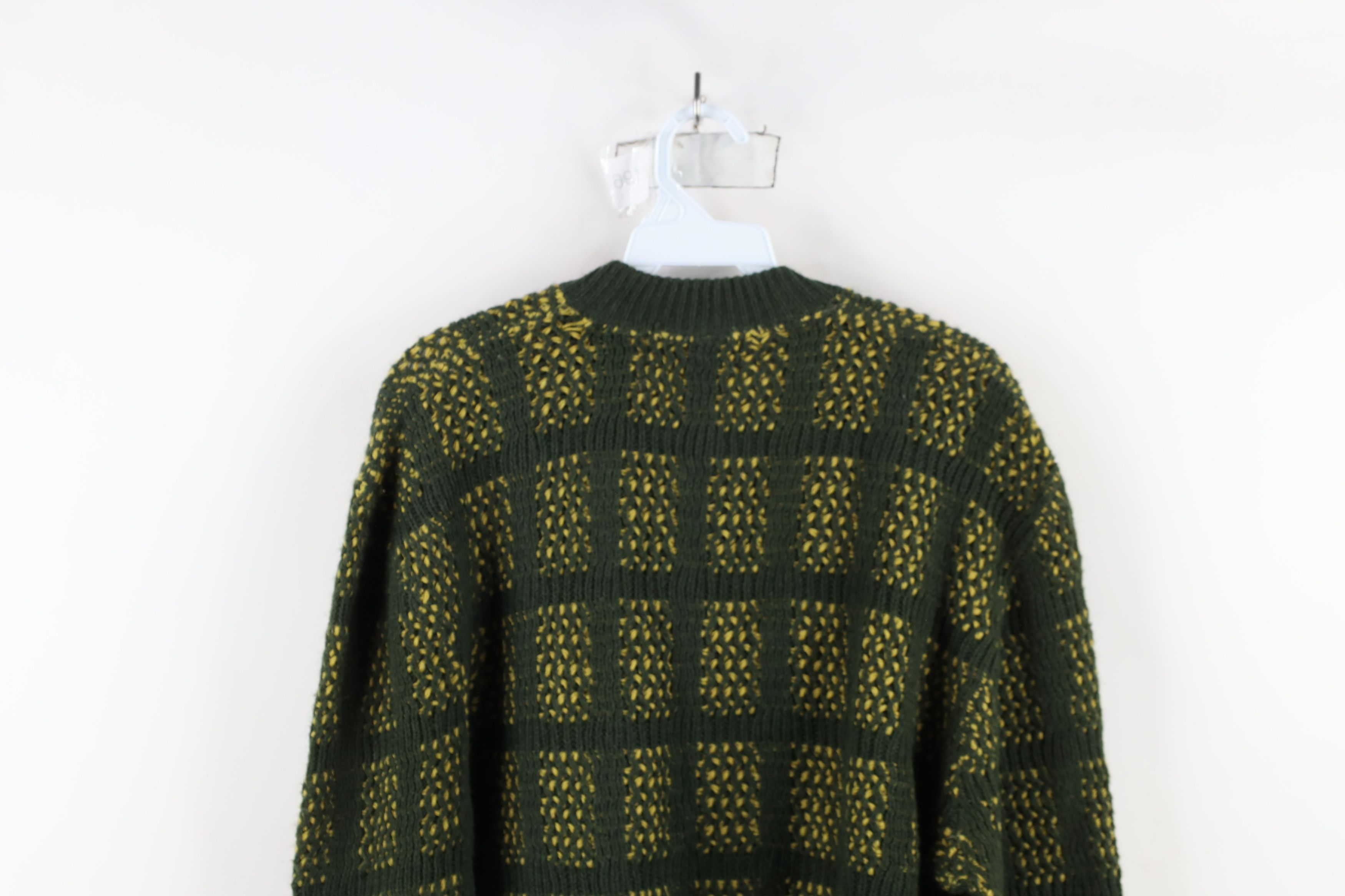 Vintage Vintage 50s Streetwear Checkered Knit V-Neck Sweater USA Size US M / EU 48-50 / 2 - 11 Thumbnail