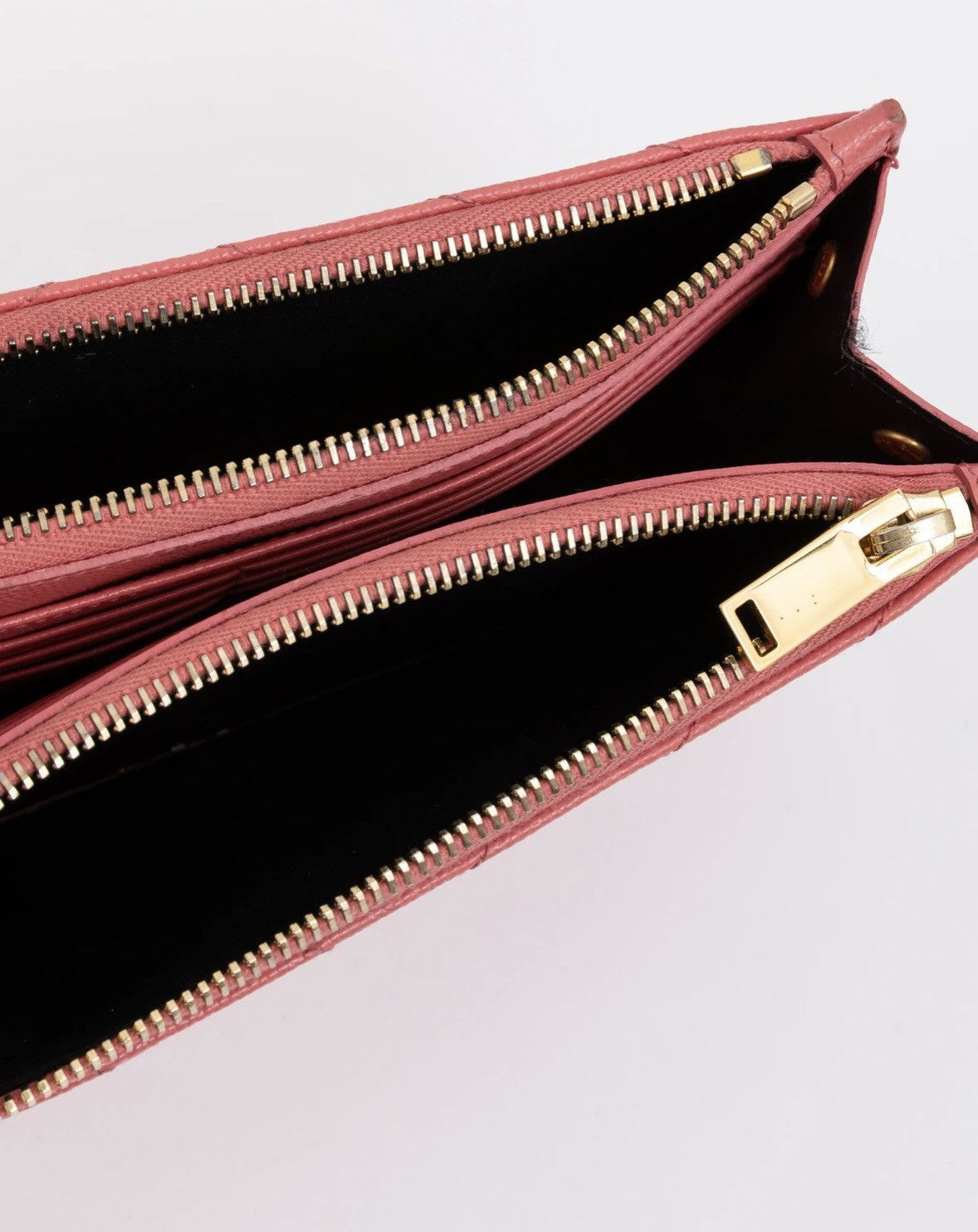 Saint Laurent Paris Authenticity Certificate ✅ YSL Leather Clutch 💗 Size ONE SIZE - 15 Thumbnail