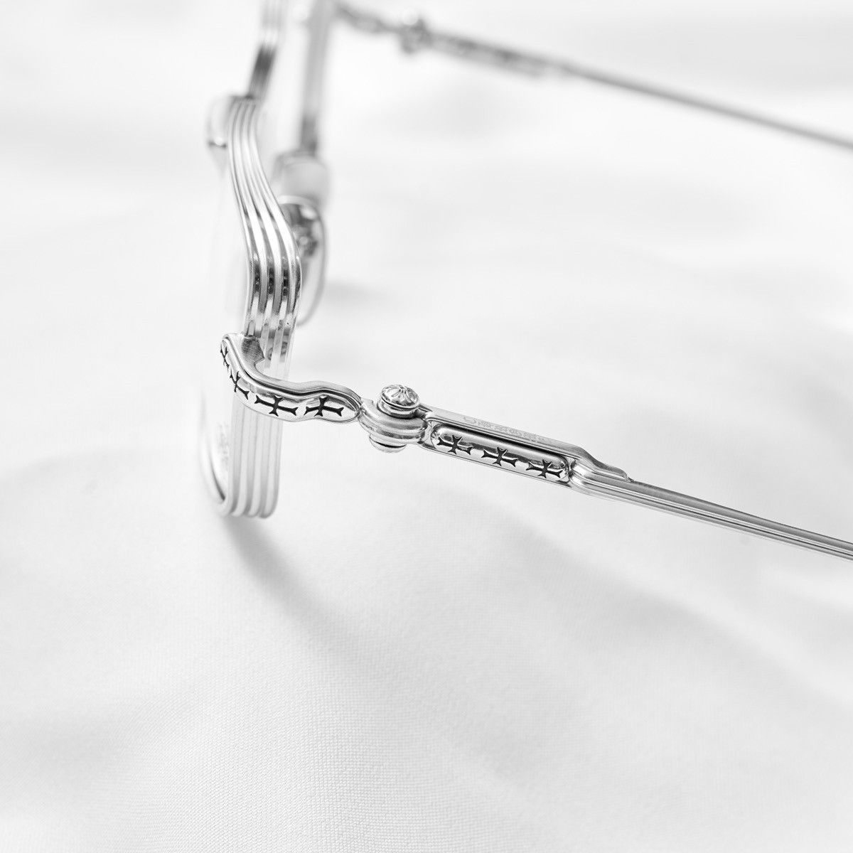 Chrome Hearts CHROME HEARTS ASSSOLUTLY BRUSHED SILVER GLASSES Size ONE SIZE - 3 Thumbnail