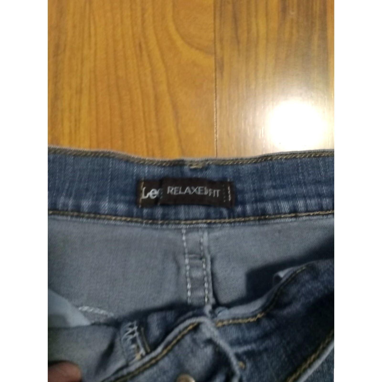 Lee lee relaxed jeans Womens Straight Denim 34" 28" blue size 14 Regular 28 waist Stretchy mid 90s style Size 36" / US 14 / IT 50 - 2 Thumbnail