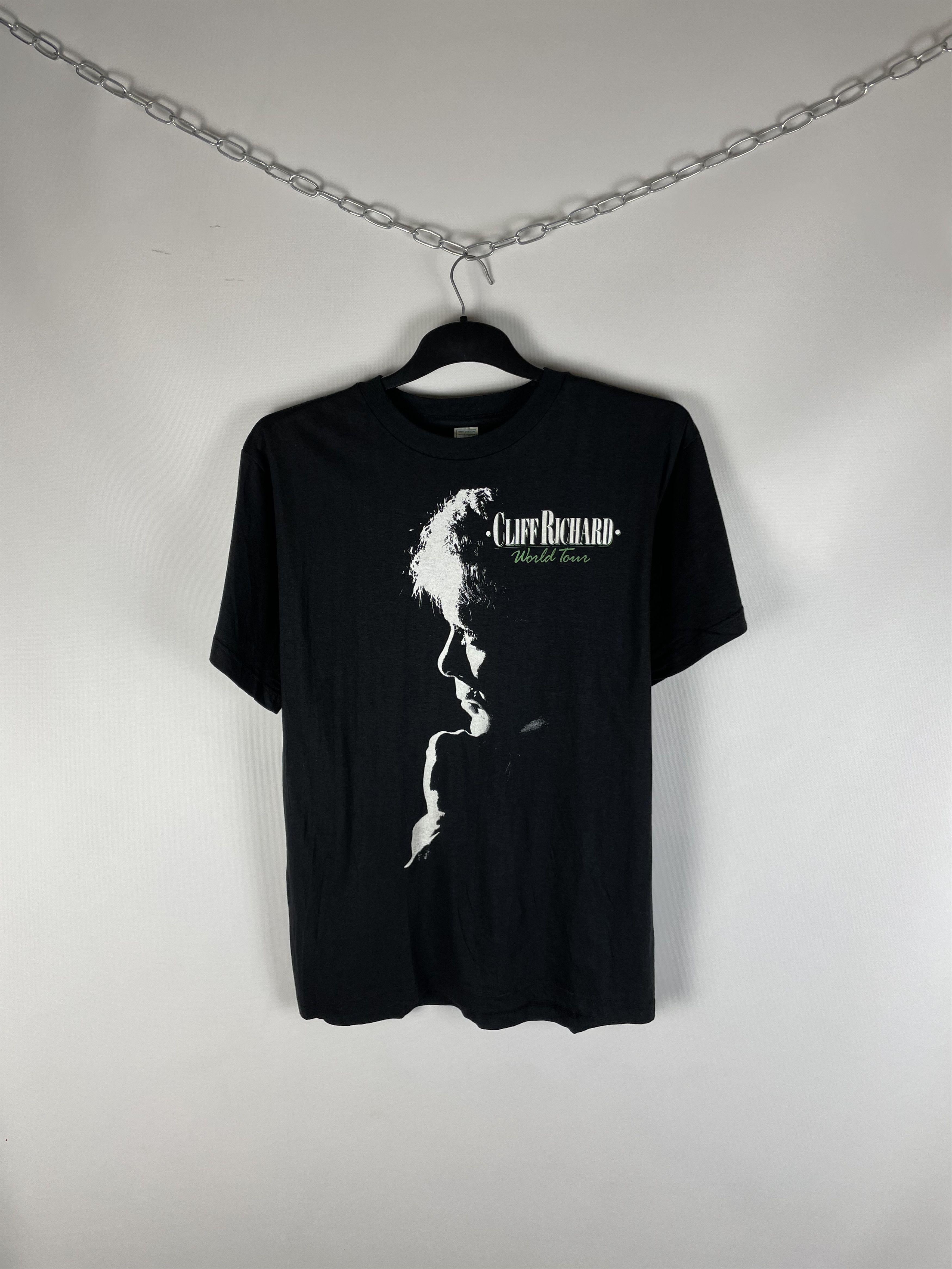 Band Tees Cliff Richard Always Guaranteed 1987 World Tour T-shirt Size US L / EU 52-54 / 3 - 2 Thumbnail