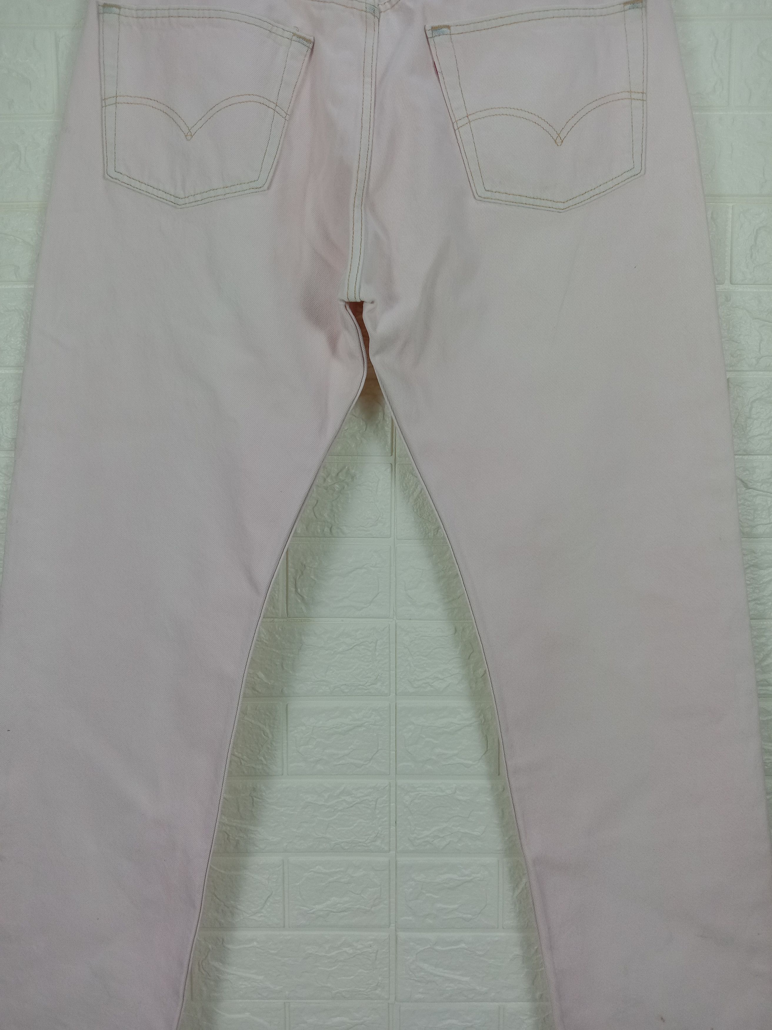 Levi's Vintage 90s Levi's 501 Jeans Buttons Fly Denim Size US 37 - 7 Thumbnail