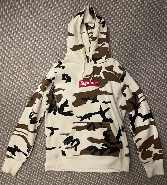 Supreme cow 2025 camo box logo