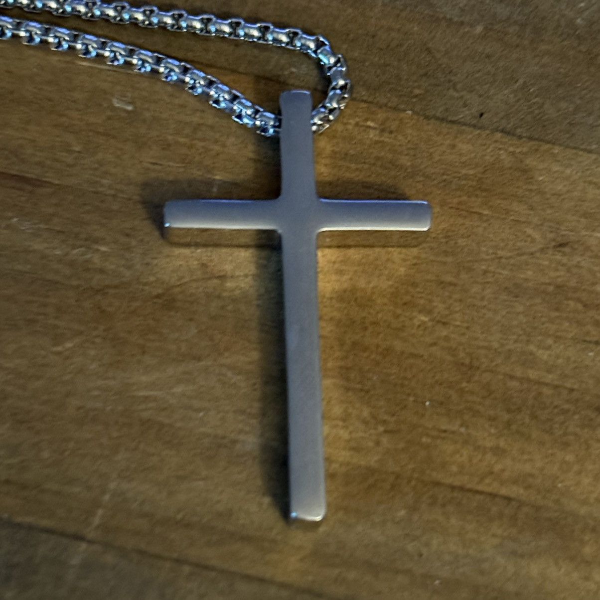 Other Men’s silver tone cross pendant necklace Size ONE SIZE - 4 Thumbnail