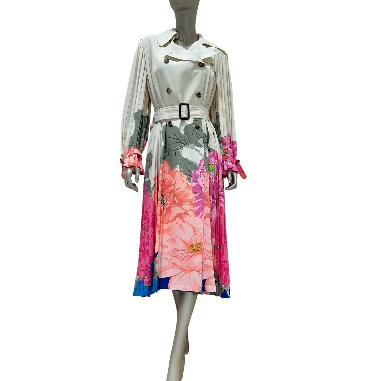 Valentino Valentino Camellia Silk Avorio Fuchsia Trench Coat Sz.42 Size M / US 6-8 / IT 42-44 - 1 Thumbnail