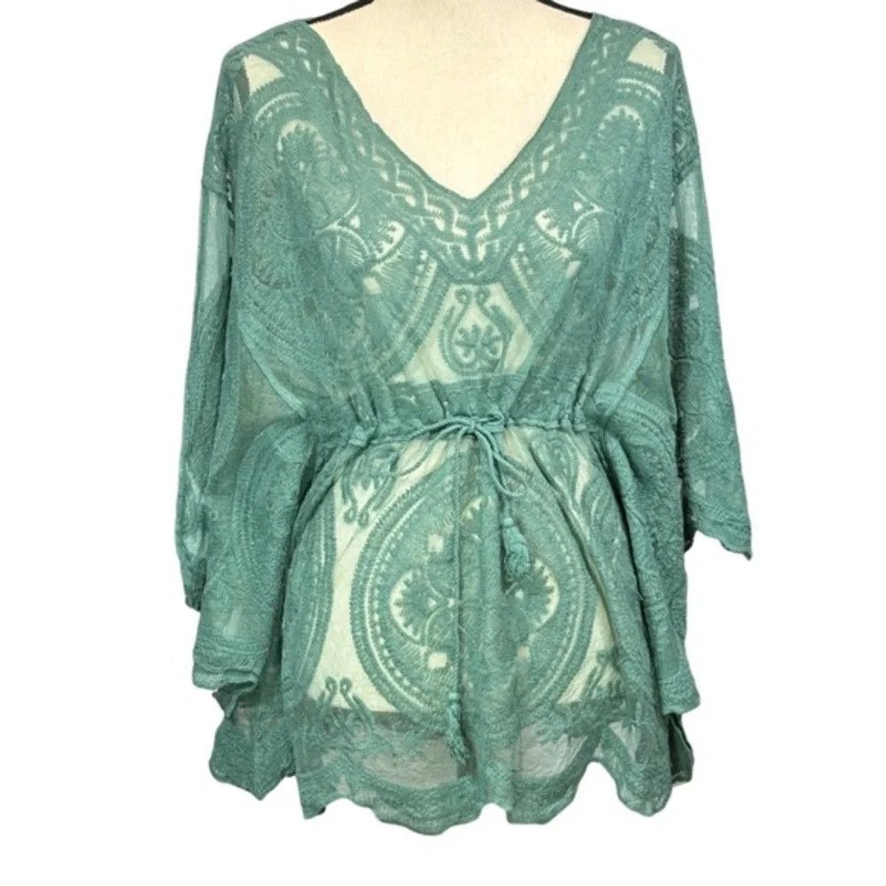 Other Boutique Lacey Poncho NWT Size M / US 6-8 / IT 42-44 - 1 Thumbnail