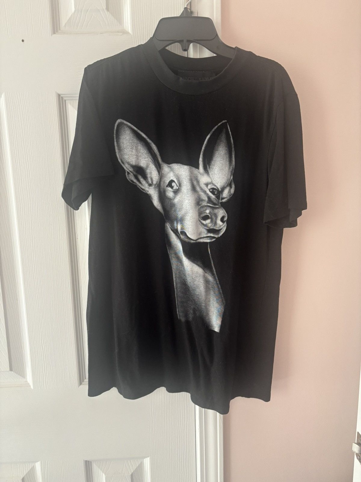Kendall And Kylie NWOT Kendall and Kylie Tee Size M / US 6-8 / IT 42-44 - 1 Thumbnail