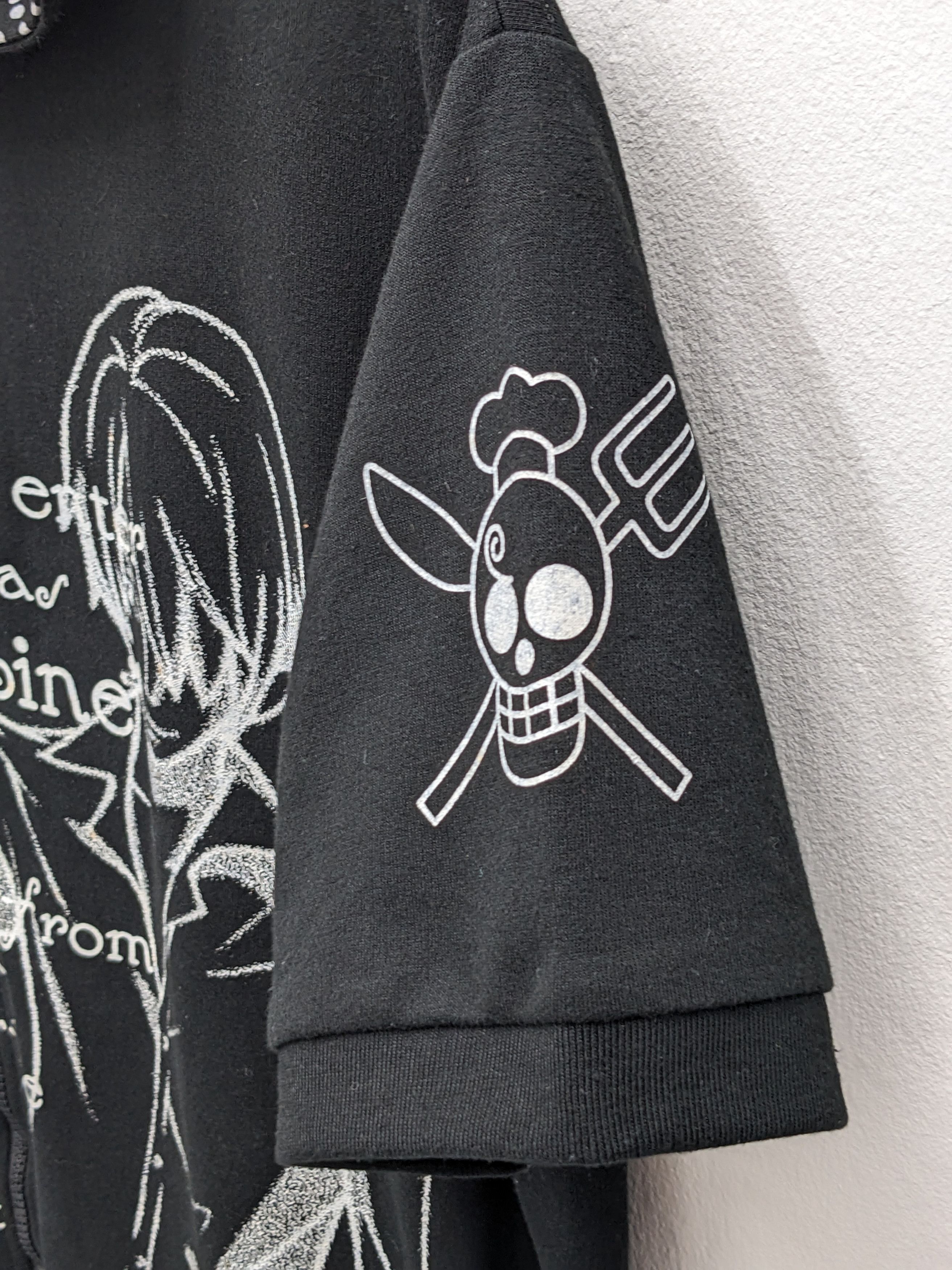 Anime JAPANESE ANIMA ONE PIECE HOODIES TSHIRT Size US L / EU 52-54 / 3 - 4 Thumbnail