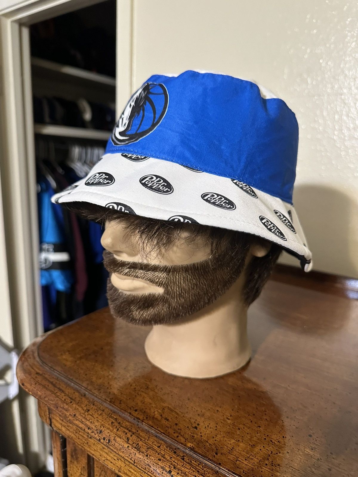 NBA × Vintage Vintage NBA Dr. Pepper Dallas Mavericks bucket hat 00s Size ONE SIZE - 6 Thumbnail