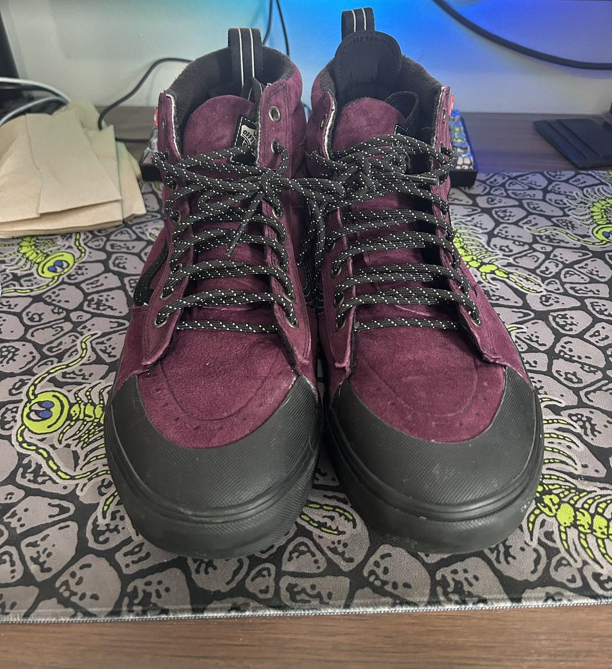 Vans Size 12 Sk8-Hi Waterproof Insulated Shoe (Maroon) Size US 12 / EU 45 - 1 Thumbnail