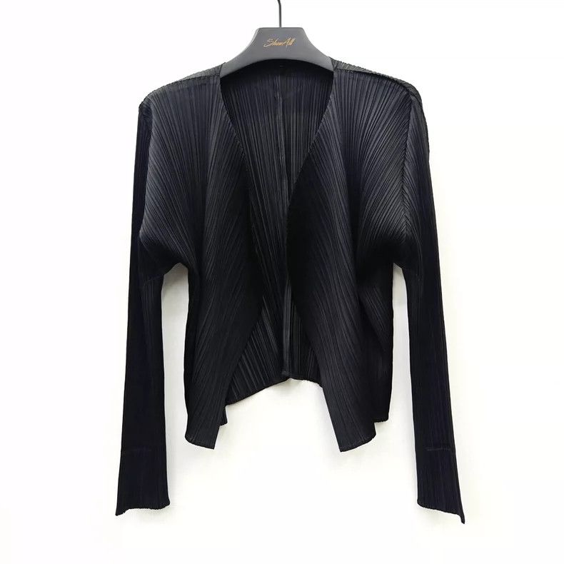 Issey Miyake issey miyake size:3 Black pleated cardigan Size XXS / US 00 / IT 34 - 1 Thumbnail