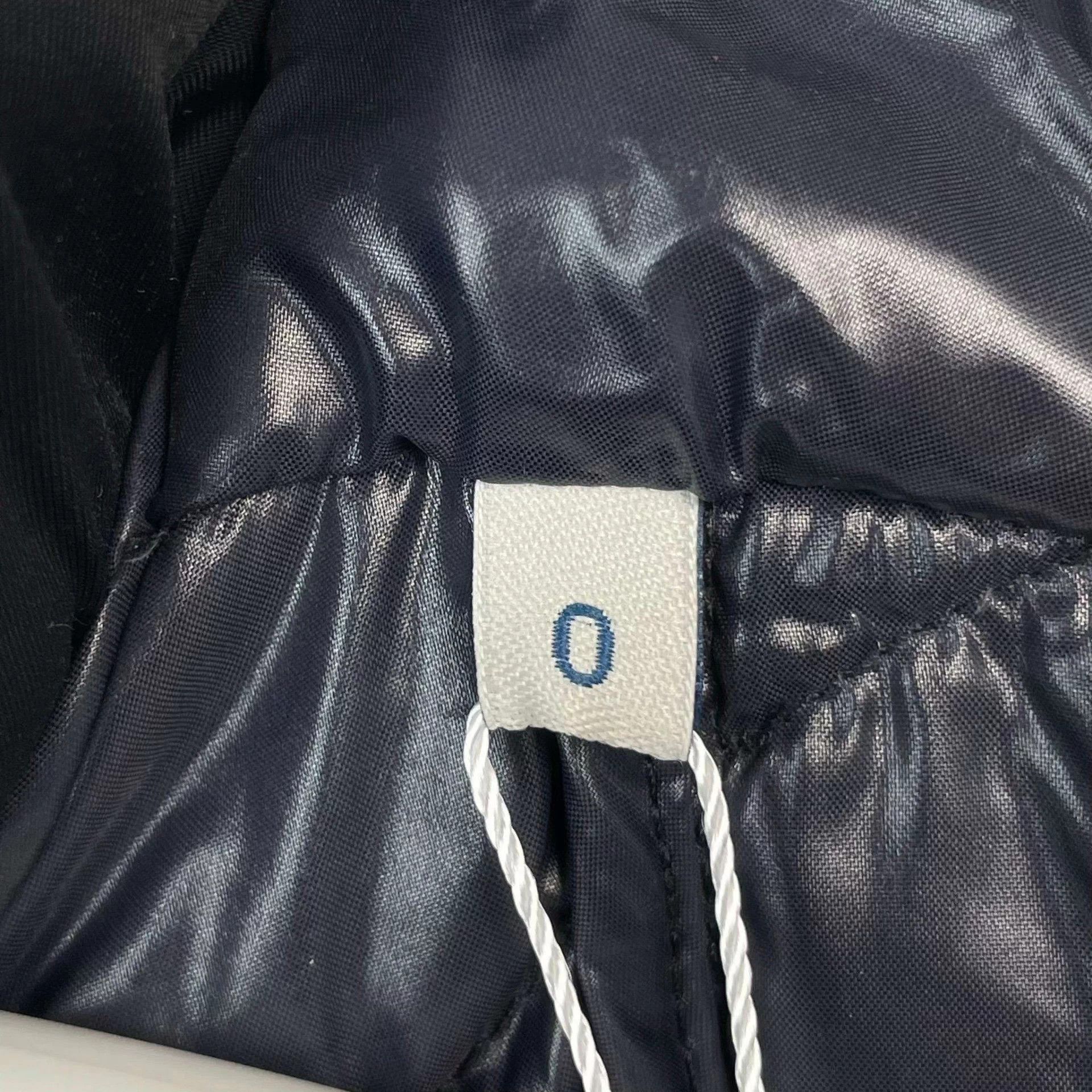 Moncler Moncler down puffer jacket 0 US navy sporty Size XS / US 0-2 / IT 36-38 - 5 Thumbnail