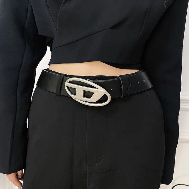 Designer Retro Vintage Belt Riveted Belts Menswear Accessories Size ONE SIZE - 2 Thumbnail