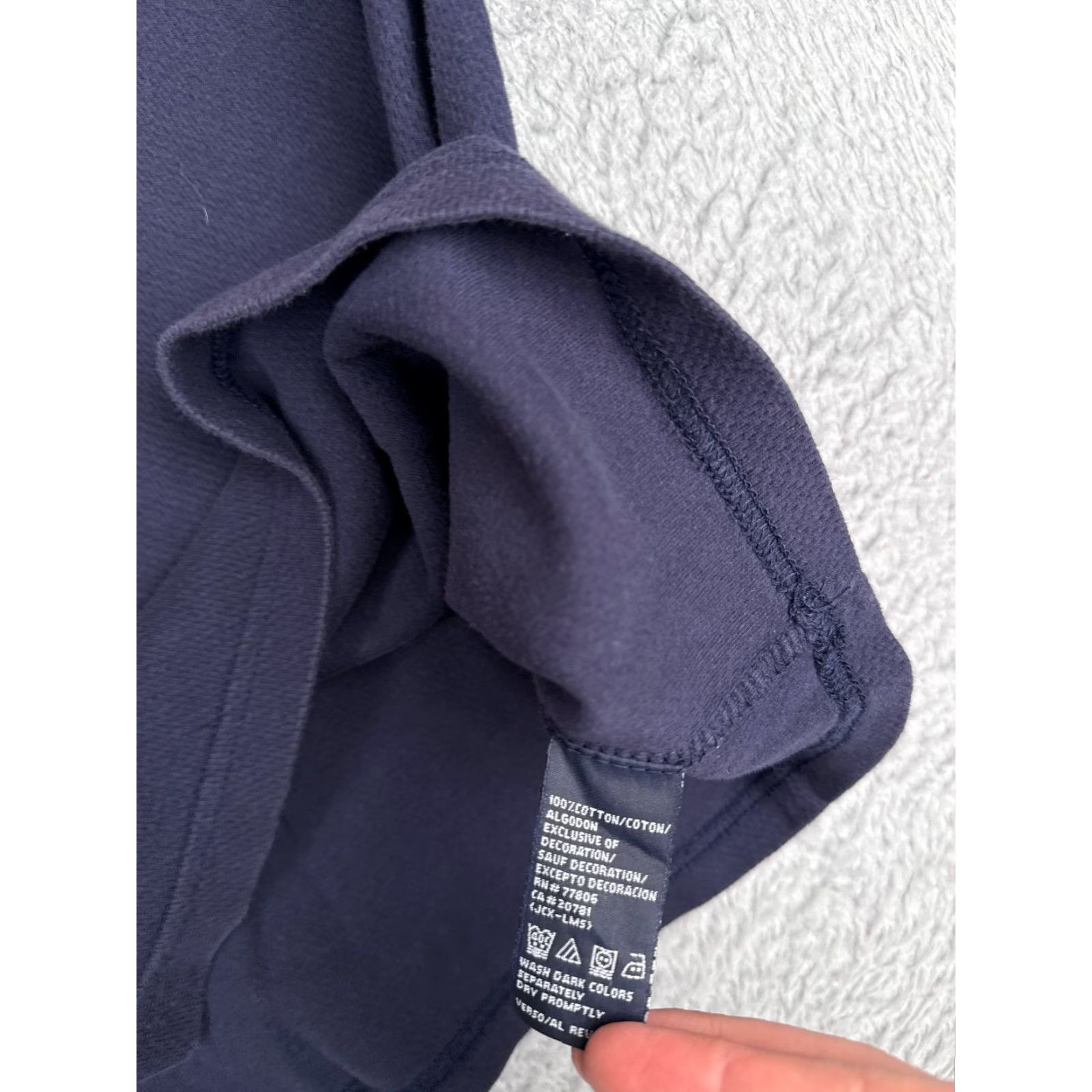 Tommy Hilfiger Tommy Hilfiger Shirt Adult Small Blue Short Sleeve V-Neck 100% Cotton Size US L / EU 52-54 / 3 - 7 Thumbnail