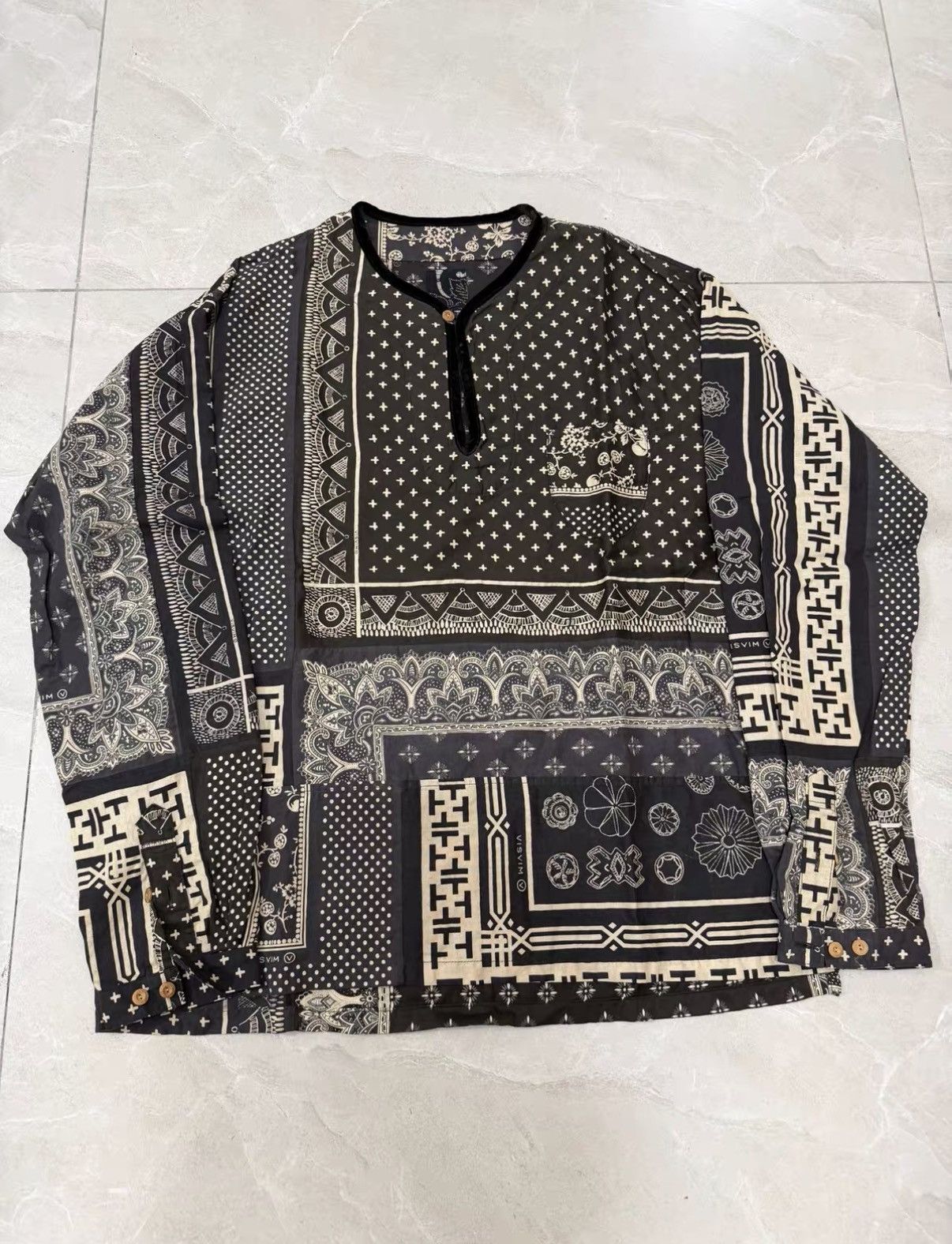 Visvim VISVIM 19SS ICT TUNIC P.O. Limited Black Paisley Shirt J34 Size US S / EU 44-46 / 1 - 1 Thumbnail