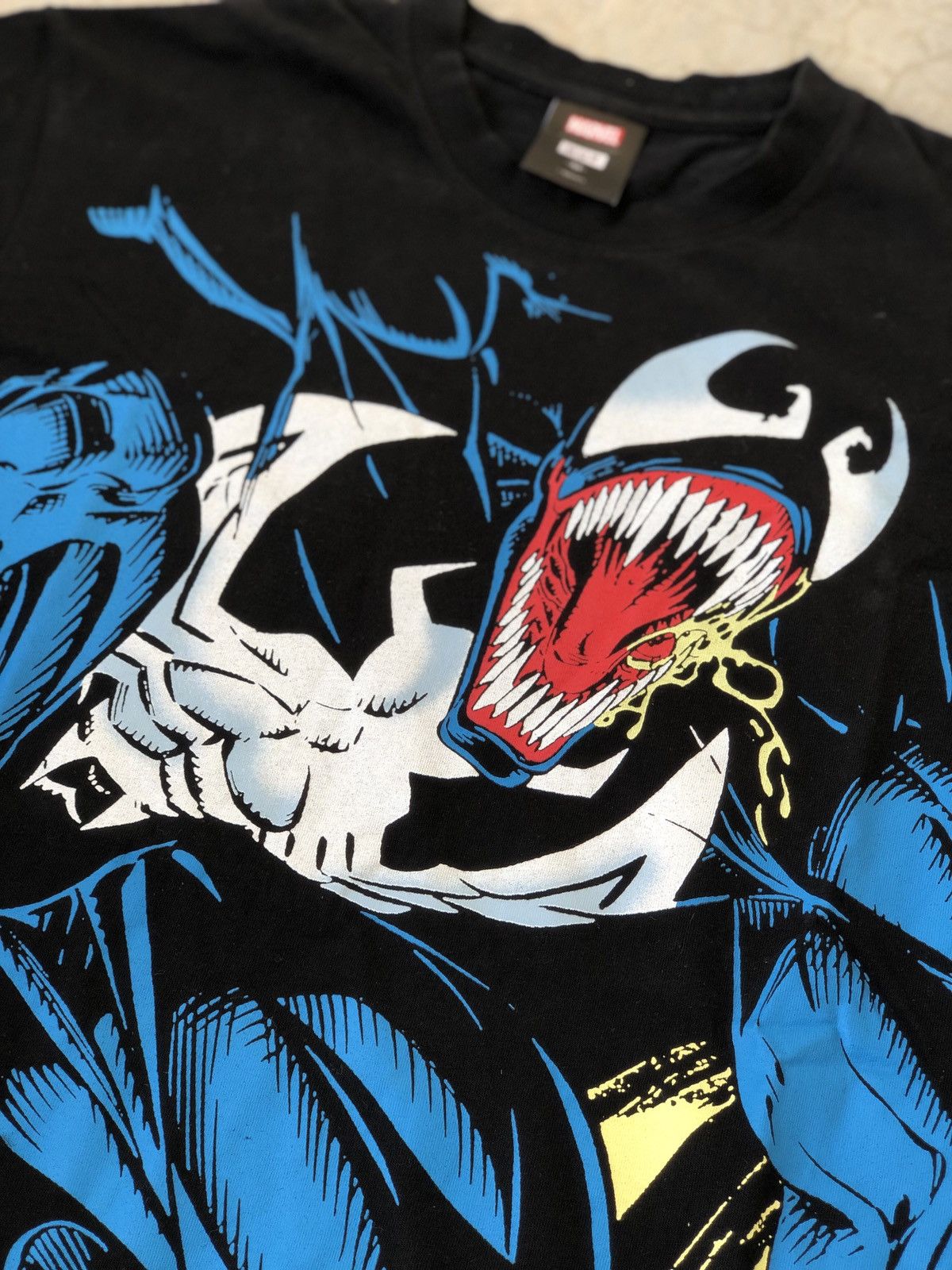 Marvel Comics Huf x Marvel venom All Over Print AOP brand new Size US M / EU 48-50 / 2 - 2 Thumbnail