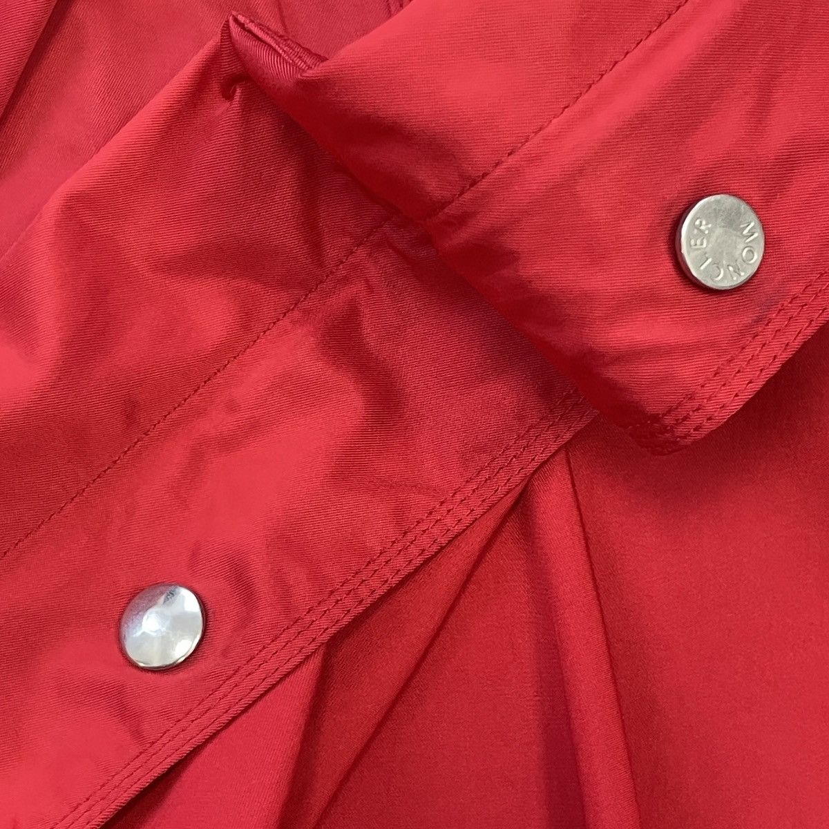 Moncler Vintage Moncler Women Jacket Size 2 (M) Size M / US 6-8 / IT 42-44 - 22 Thumbnail