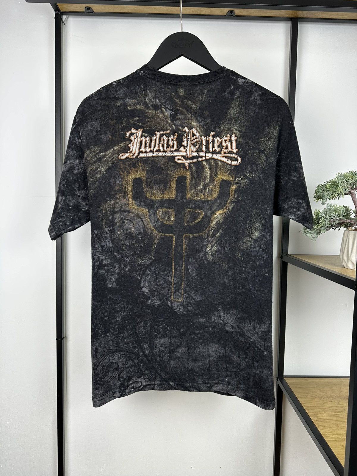 Band Tees × Vintage Judas Priest Sad Wings of Destiny Vintage T-shirt Album Men Size US M / EU 48-50 / 2 - 10 Thumbnail