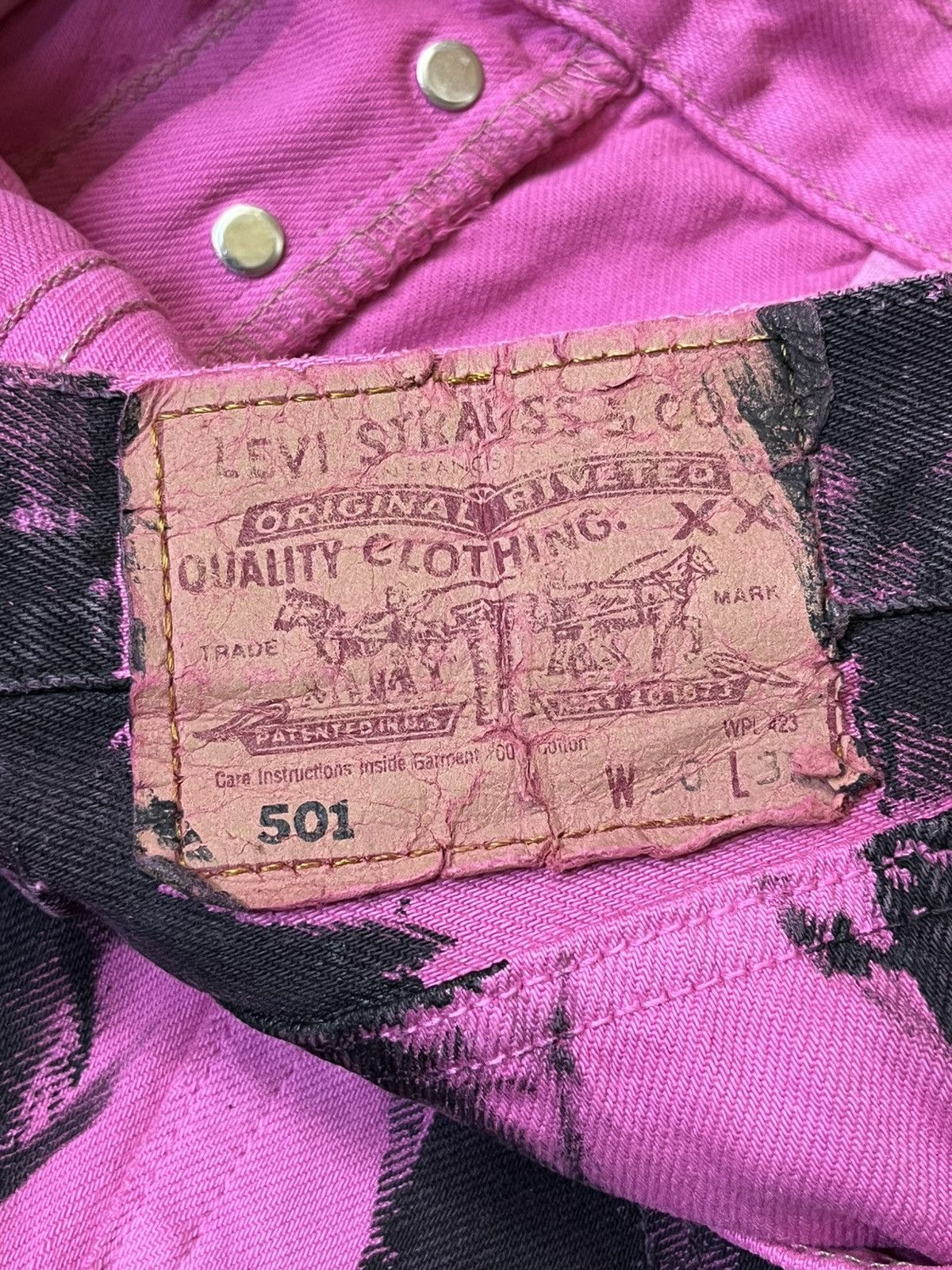 Levi's VINTAGE 90s LEVI’S 501 CUSTOM PRISONER INSPIRED ROBINS JEANS Size US 29 - 16 Thumbnail