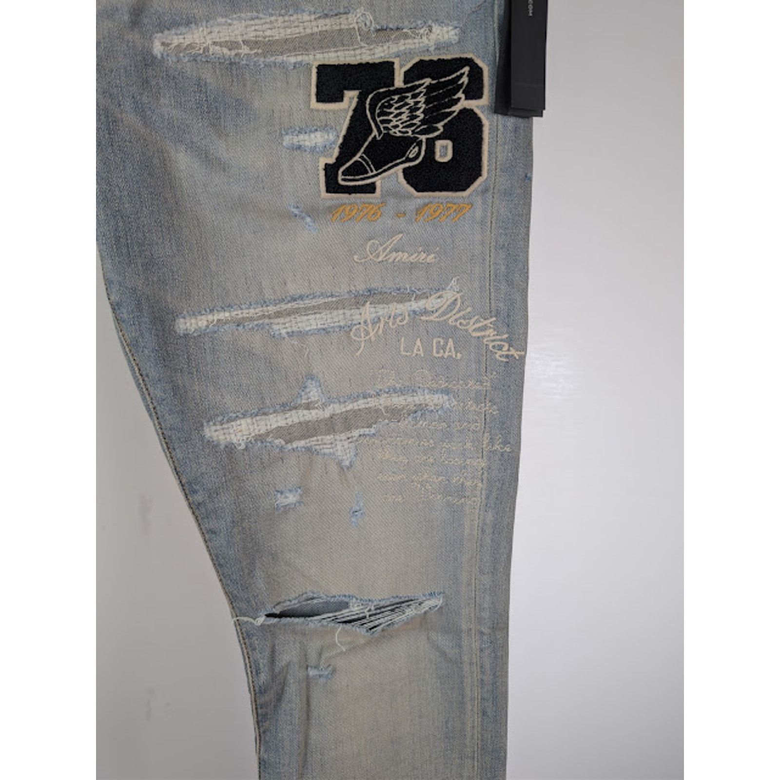 Amiri o1rshd1 Varsity Eagle Logo Skinny Jeans in Antique Indigo 33 Size US 33 - 7 Thumbnail