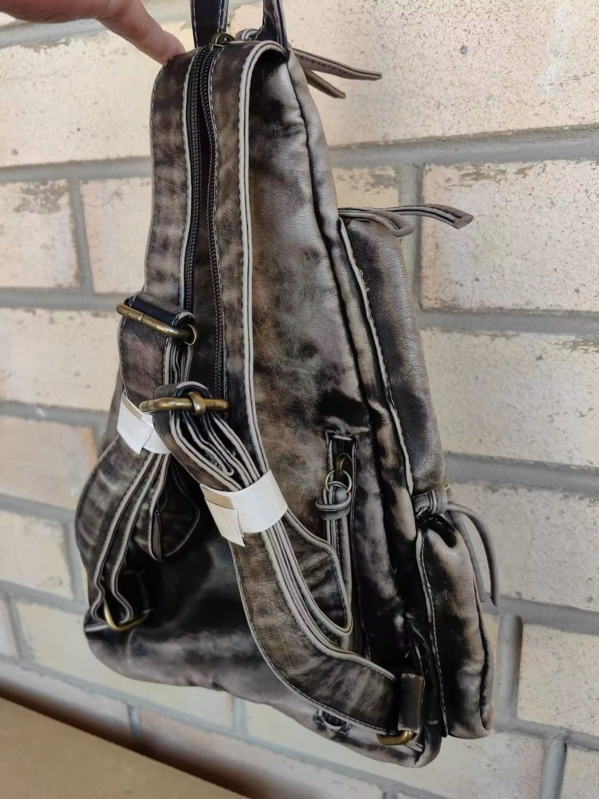 Japanese Brand Soft Washed Leather Multi-pocket Bagpack Slingbag Size ONE SIZE - 6 Thumbnail