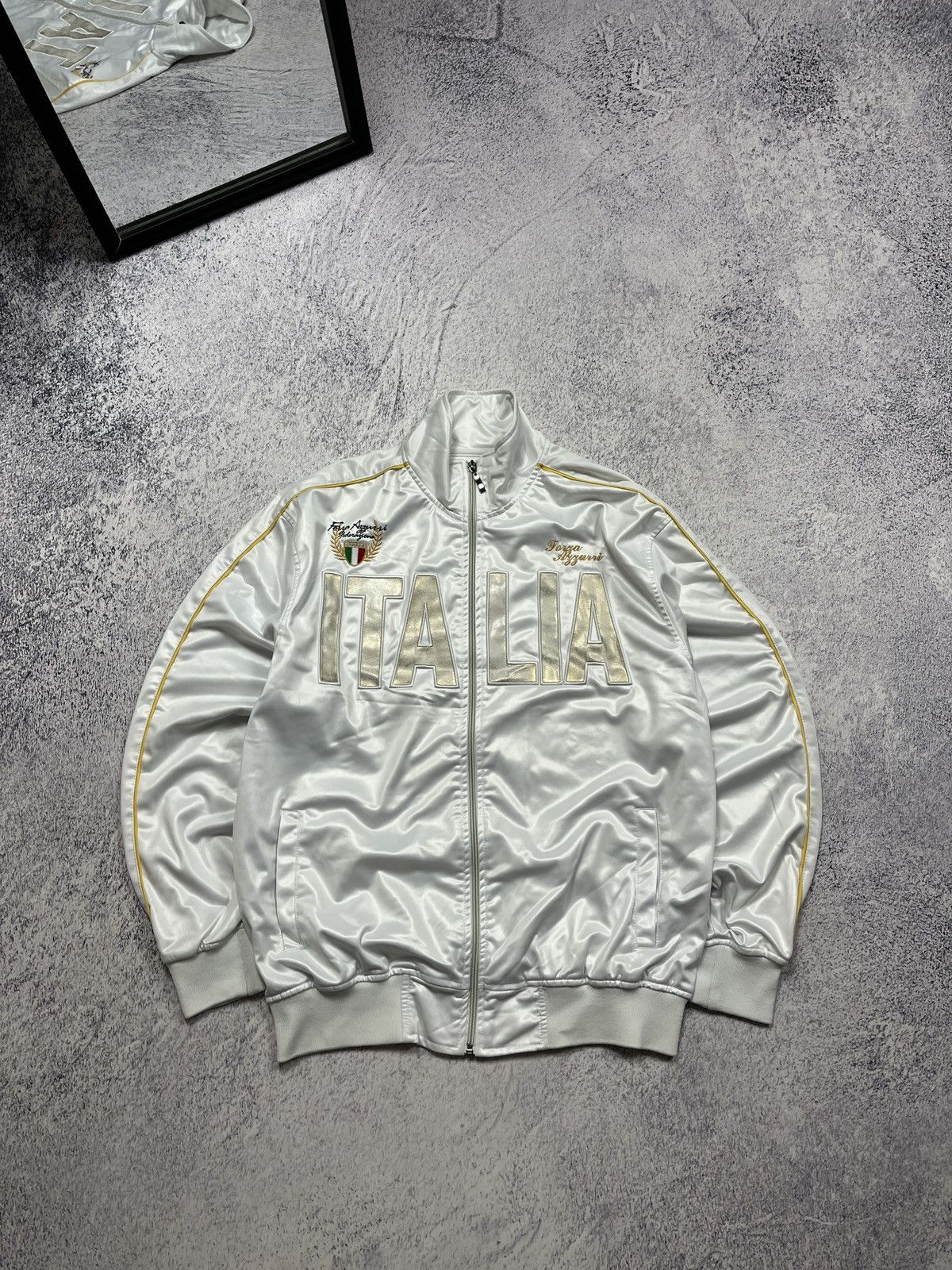 Vintage Italia Forza Azzuri Big Logo White Zip Track Jacket Hype Y2K Size US L / EU 52-54 / 3 - 1 Thumbnail