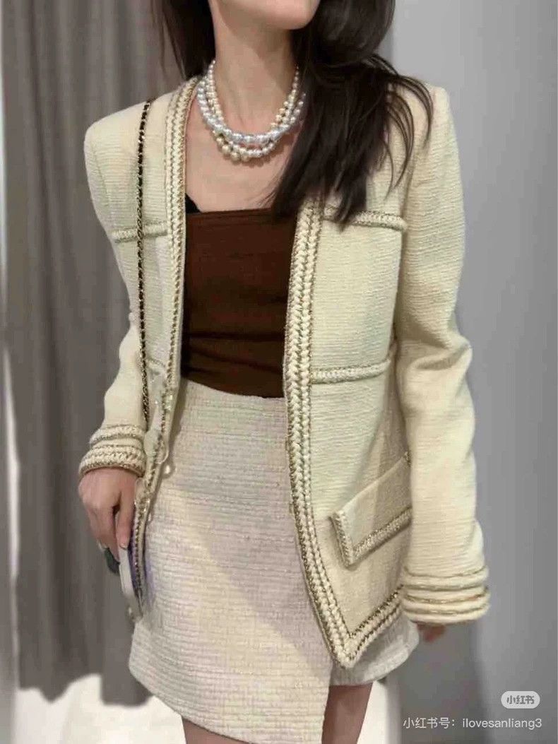 Chanel Chanel Platinum Metropolitan Series Jacket 2504-Nextarrow Size M / US 6-8 / IT 42-44 - 8 Thumbnail