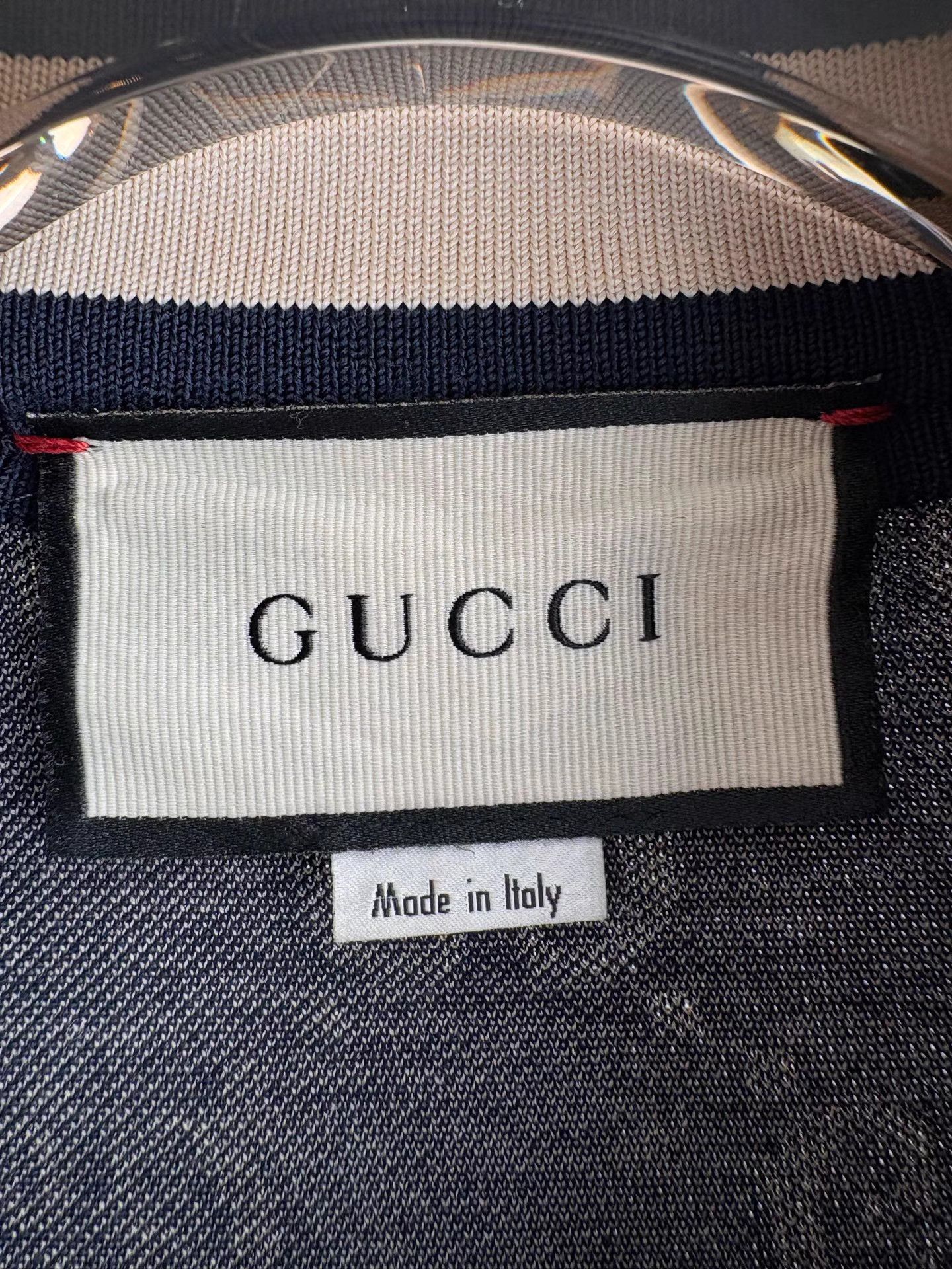 Gucci GUCCI Red & Blue Full Logo Zip-Up Jacket Size US M / EU 48-50 / 2 - 5 Thumbnail