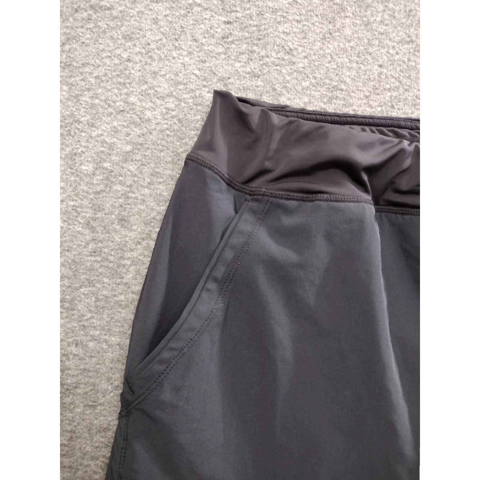 Vintage Willit Running Athletic Shorts Women's 14 Black Short/Bottoms Athletic 14 Womens Black Pockets Fitness Running Shorts Size 36" / US 14 / IT 50 - 7 Thumbnail