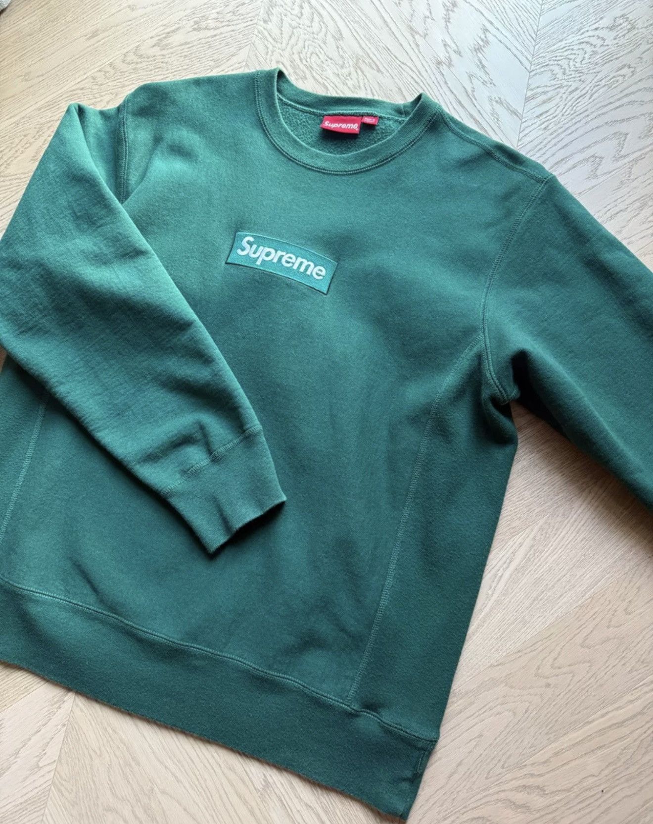 Supreme Supreme fw18 dark green box logo crewneck Size US XL / EU 56 / 4 - 1 Thumbnail