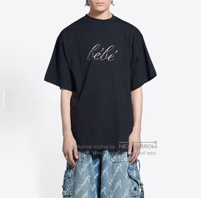 Balenciaga Balenciaga Black Crystal Lettering Short Sleeve Size US S / EU 44-46 / 1 - 6 Thumbnail